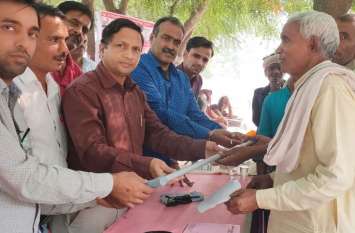 Medical checkup camp organized by Health Department on Siyar Mata VIDEO: फ्री में छड़ी पाने को 'दिव्यांग' बन गए युवा, फिर इस तरह हुआ खुलासा