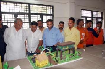 Lakhan Singh Rajput said Make manure instead of burning stubble पराली जलाने के बजाय खाद बनाएं : लाखन सिंह राजपूत