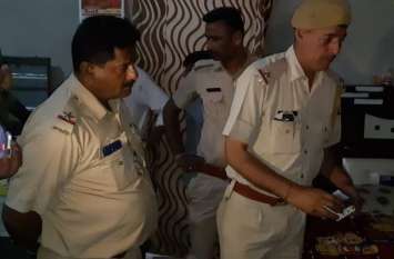 BJP country treasurer treasurer arrested for smuggling भाजपा देहात मंडल कोषाध्यक्ष सहित दो जने पोस्त तस्करी में गिरफ्तार