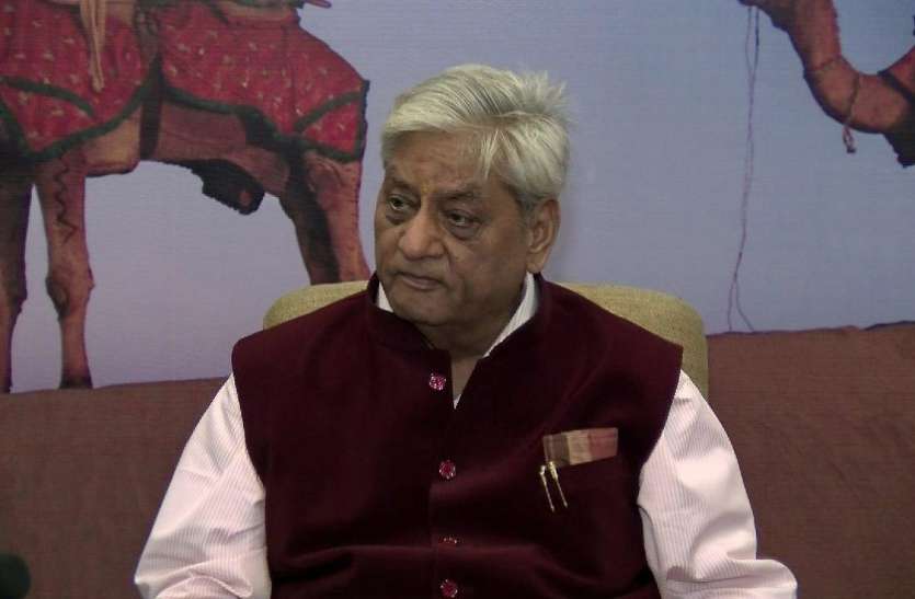 gulab_kothari_pic.jpg राजस्थान पत्रिका समूह के प्रधान संपादक गुलाब कोठारी को पत्रकारिता का शीर्ष पुरस्कार