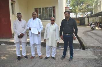 Sir TI demands bribe, commits indecency साहब! टीआई मांगते है रिश्वत, करते अभद्रता