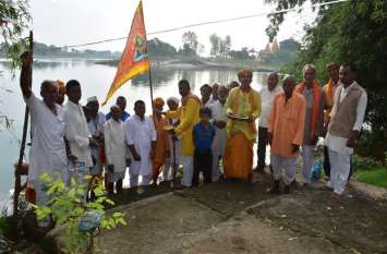 Devotees will do Parikrama Yatra for 40 days, beginning श्रद्धालु 40 दिन करेंगे परिक्रमा यात्रा, हुई शुरूआत