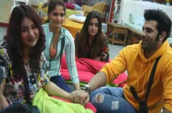 Best friends of big boss 13 rashmi devoleena sidharth asim paras mahir बिग बॉस 13 के घर में ये हैं एक-दूसरे के बेस्ट फ्रेंड्स, अभी तक कोई नहीं जानता, यंहा देखें लिस्ट