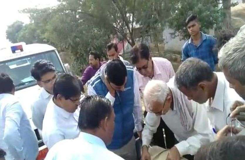 पोखर सहित निजी स्वामित्व वाली भूमि का किया सीमांकन पोखर सहित निजी स्वामित्व वाली भूमि का किया सीमांकन