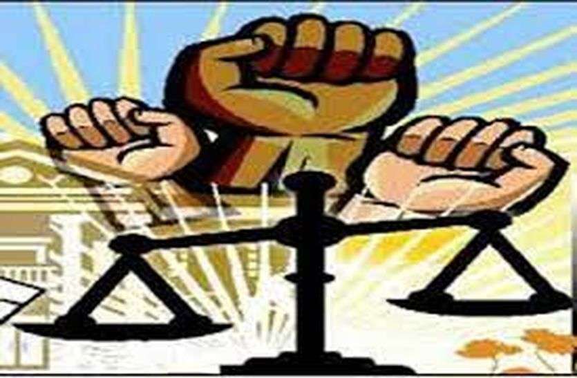 Rajasthan Consumer forum दुकानदार ने उपभोक्ता से सामान के साथ प्रिटेंड बैग के लिए दो रूपए, अब देना पड़ेगा दस हजार का हर्जाना