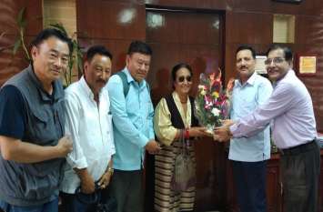 Tibetan refugees will find a place to earn in Jhulelal Market तिब्बती शरणार्थियों को झूलेलाल मार्केट में मिलेगा कमाई का ठिकाना