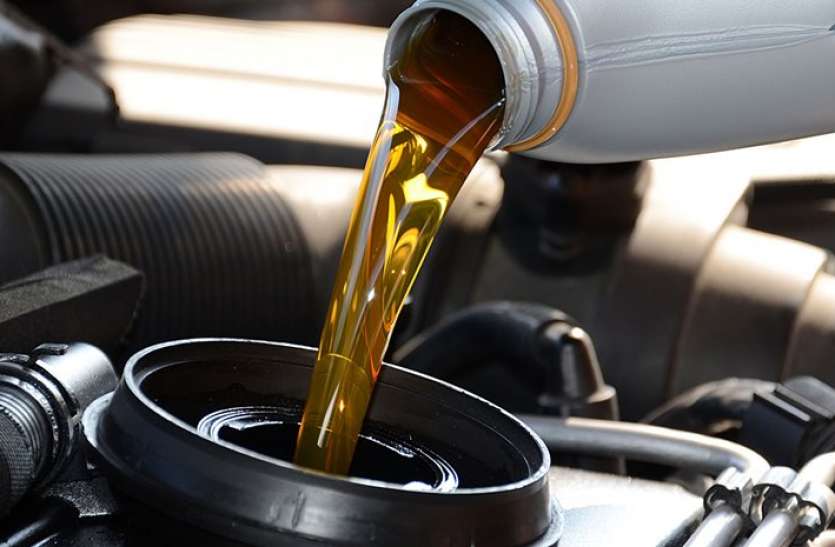 car engine oil गलत इंजन ऑयल से इंजन तक हो जाता है खराब, होता है लाखों का नुकसान