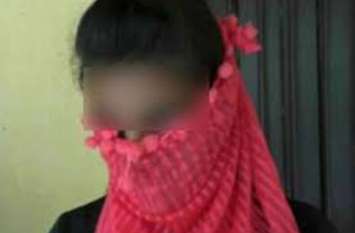 Girl raped: Young girl raped by man शादी करूंगा कहकर ले गया अपने साथ और लूट ली अस्मत, चंगुल से छूटकर भागी युवती ने किया ये...