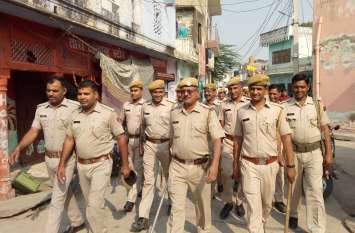 Silence in the city after verdict on the Babri Masjid राम जन्म-भूमि बाबरी मस्जिद पर फैसला आने के बाद शहर में पसरा रहा सन्नाटा