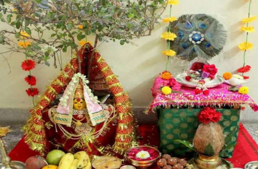 घर-घर हुआ तुलसी विवाह, गूंजे वैदिक मंत्र घर-घर हुआ तुलसी विवाह, गूंजे वैदिक मंत्र