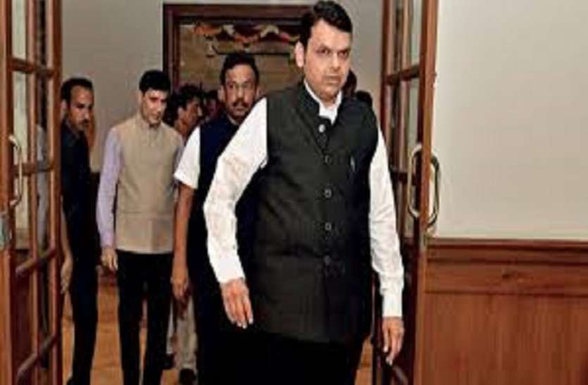 maha politics:सरकार बनाने में भाजपा असमर्थ , शिवसेना के बिना बहुमत नहीं maha politics:सरकार बनाने में भाजपा असमर्थ , शिवसेना के बिना बहुमत नहीं