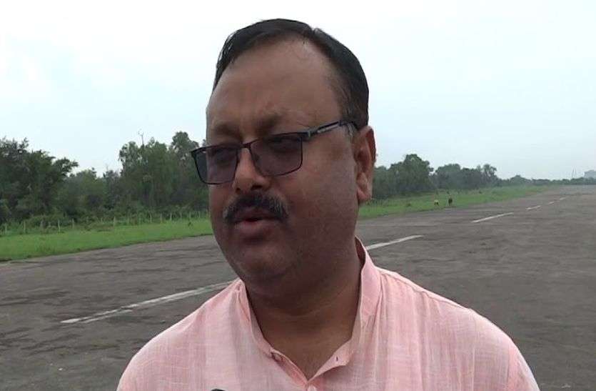BJP MLA Biranchi narayan झारखंड : भाजपा विधायक का आपत्तिजनक वीडियो वायरल, पुलिस से की जांच की मांग