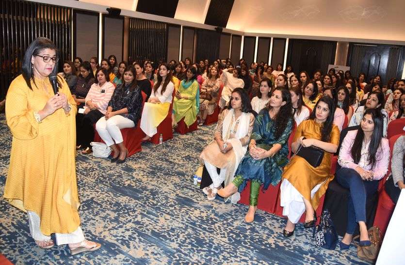 तीन रिश्तेदारों से सेक्सुअल एब्यूज का सामना किया, शर्म के कारण लोगों से छिपाया, खुशकिस्मत रही कि मैं संभल सकी कम उम्र में ही तीन रिश्तेदारों से सेक्सुअल एब्यूज का सामना किया, शर्म के कारण लोगों से छिपाया, खुशकिस्मत रही कि मैं संभल सकी