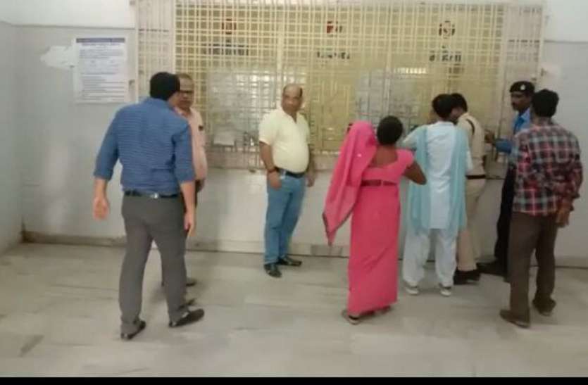 patrika दो वर्ष की मासूम बच्ची से दरिंदगी, गंभीर हालत में अस्पताल में भर्ती