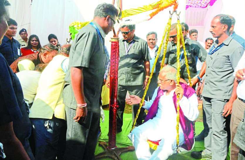 किसानों से हर हाल में 2500 रुपए क्विंटल में खरीदा जाएगा धान : भूपेश किसानों से हर हाल में 2500 रुपए क्विंटल में खरीदा जाएगा धान : भूपेश