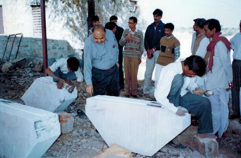 Craftsmanship of Dungarpur in Ayodhya Ram mandir, Ayodhya mandir stone रामलला के मंदिर में होगा राजस्थान के डूंगरपुर की शिल्पकला का दिग्दर्शन