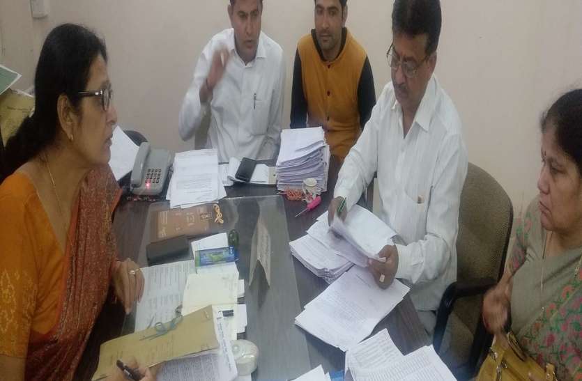 115 principals reached the directorate with their complaints अपनी परिवेदनाएं लेकर निदेशालय पहुंचे 115 प्रिंसिपल