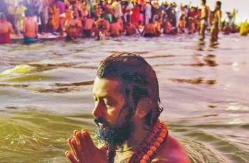 Ganga Snan 2019 : effective upay of Kartik Purnima, it will shine luck गंगा स्नान 2019 : आज के दिन डुबकी लगाने समेत कर लें ये 10 काम, होगी पुण्य की प्राप्ति