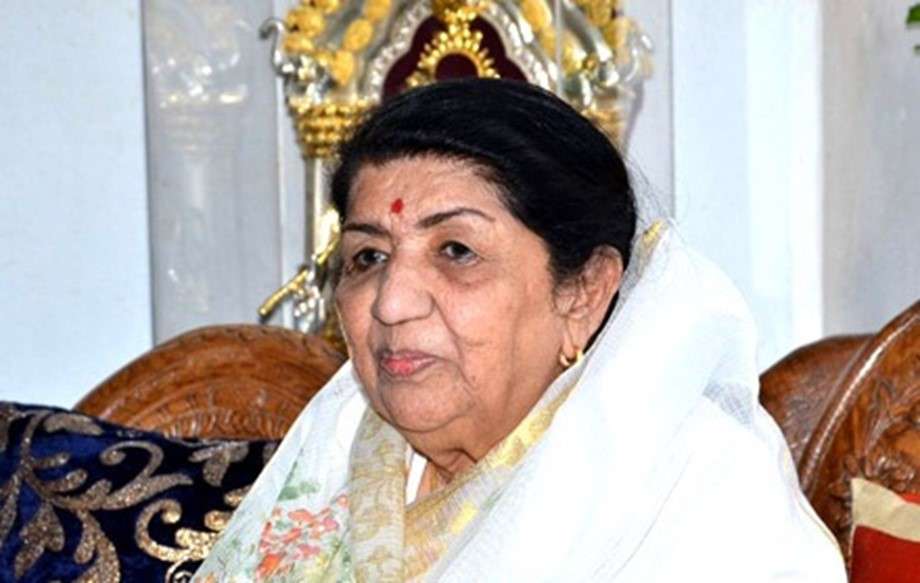 lata_mangeshkar_1.jpeg