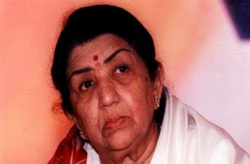 legendary singer lata mangeshkar suffring from Pheumonia 'वर्ल्ड निमोनिया डे' पर लता मंगेशकर हुई इस बीमारी से ग्रस्त,नहीं हुआ समय पर ठीक से इलाज....