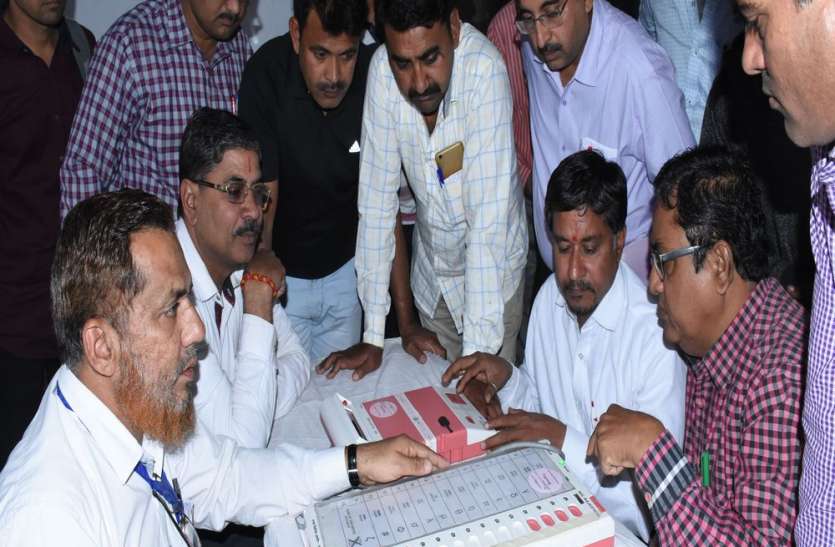 नहीं मिलेगी मतदाता पर्ची, वीवीपैट भी नहीं नहीं मिलेगी मतदाता पर्ची, वीवीपैट भी नहीं