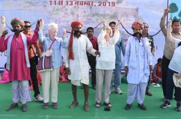 Champion Dhannalal washes the mustache with black soil, not soap साबुन नहीं काली मिट्टी से मूंछों को धोते हैं चैम्पियन धन्नालाल