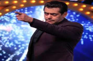 big boss 13 evict 2 contestant salman khan बिग बॉस में होगा डबल एलिमिनेशन! इन कंटेस्टेंट्स पर मंडरा रहा है खतरा