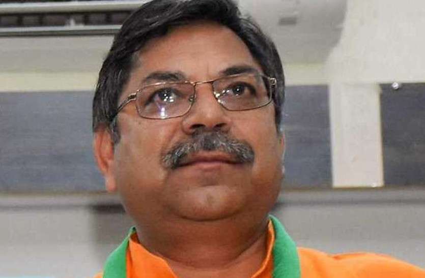 निकाय चुनाव: सतीश पूनिया बोले, कांग्रेस का घोषणा पत्र खोखला व झूठ का पुलिंदा निकाय चुनाव: सतीश पूनिया बोले, कांग्रेस का घोषणा पत्र खोखला व झूठ का पुलिंदा