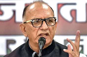 Ashok Parnami Statement On Congress Party In Alwar भाजपा के पूर्व प्रदेशाध्यक्ष अशोक परनामी ने कांग्रेस सरकार को बताया हर मोर्चे पर विफल, बाले-आपसी संघर्ष से रुक गया प्रदेश का विकास