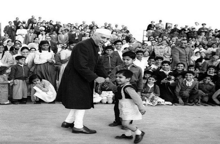 jawaharlal-nehru.jpg जन्मदिन विशेष: जवाहरलाल नेहरू ने अपनी 196 करोड़ रुपए की संपत्ति कर दी थी देश के नाम