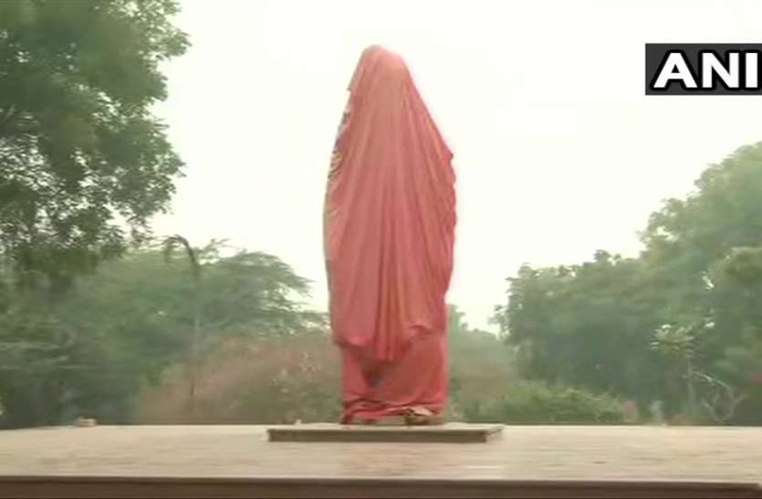 swami vivekanand JNU में विवेकानंद की प्रतिमा के साथ छेड़छाड़, भाजपा ने जताई आपत्ति