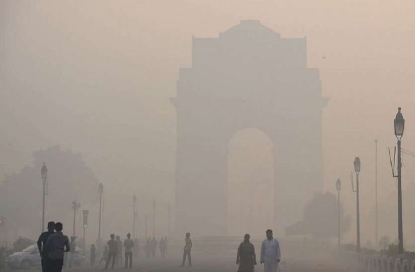 delhi_pollution_new.jpg सुप्रीम कोर्ट ने सरकार से पूछा- ऑड-ईवन के बावजूद प्रदूषण का स्तर खतरनाक, क्या हासिल हुआ?