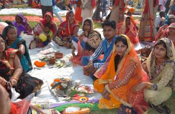 Marriage ceremony organised in Gorakhpur, 615 got married जब यहां अधिकारी व नेता बने घराती-बराती