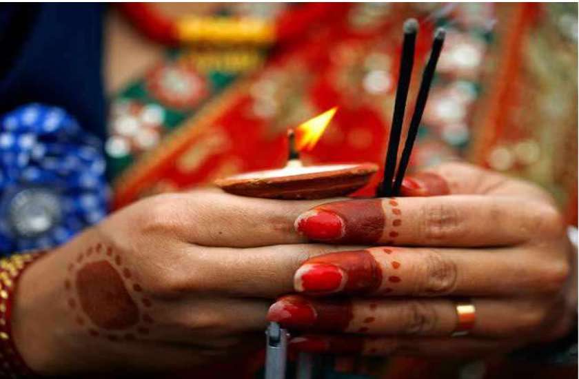 इसके बिना अधूरी ही रहती है दैनिक पूजा-पाठ, कथा या त्यौहारों की पूजा