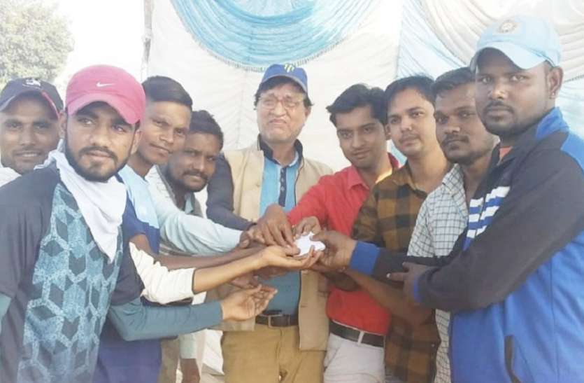 खोलटोला को परास्त कर नरोड़ी बनी विजेता खोलटोला को परास्त कर नरोड़ी बनी विजेता