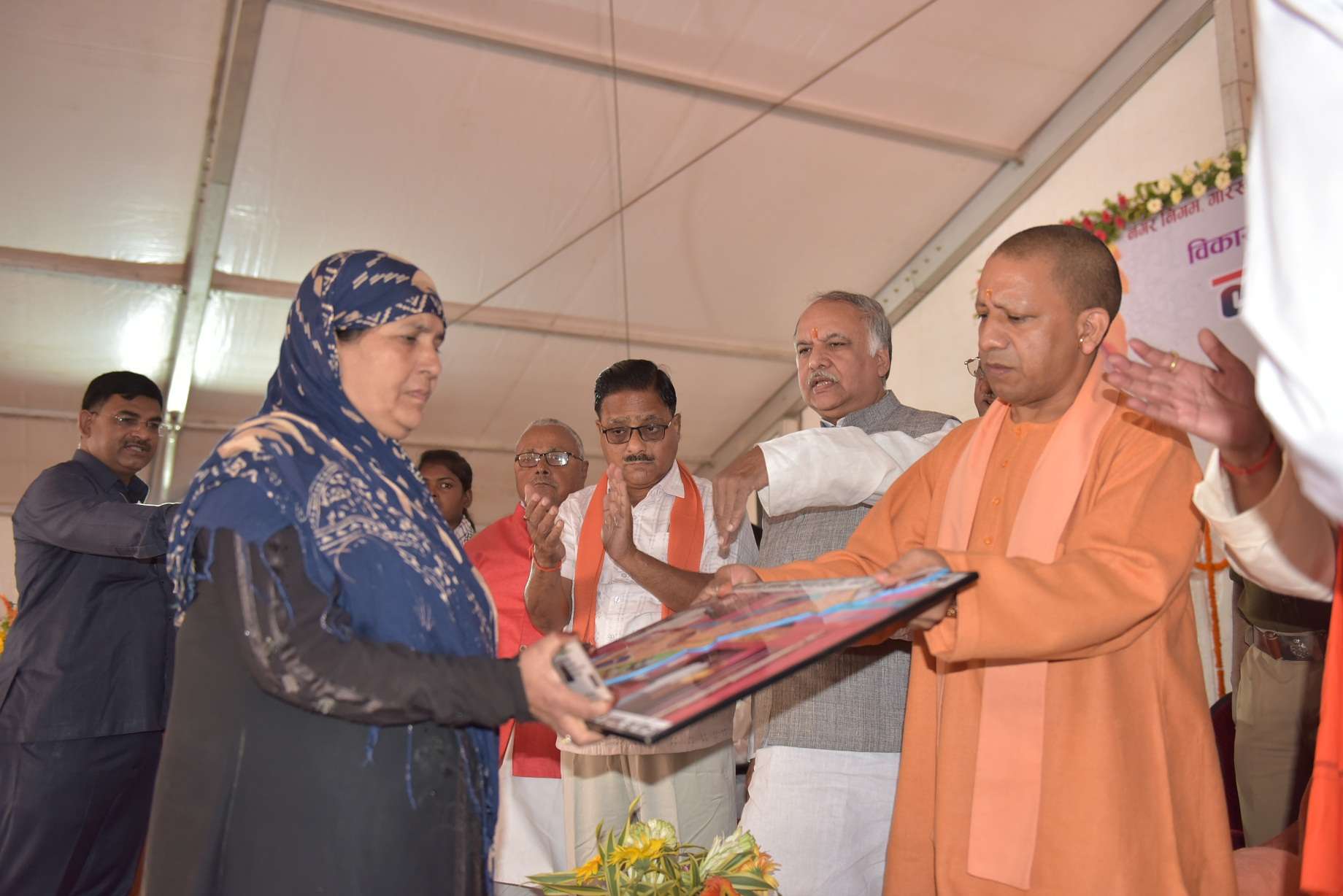 सीएम योगी आदित्यनाथ का ऐलान, अगले साल यहां होगी नौकरियों व रोजगार की भरमार