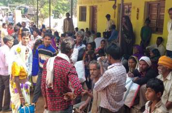 Ration can be snatched from 40 thousand poor families Ration can be snatched: 40 हजार गरीब परिवारों से छिन सकता है राशन, होगी मुश्किल