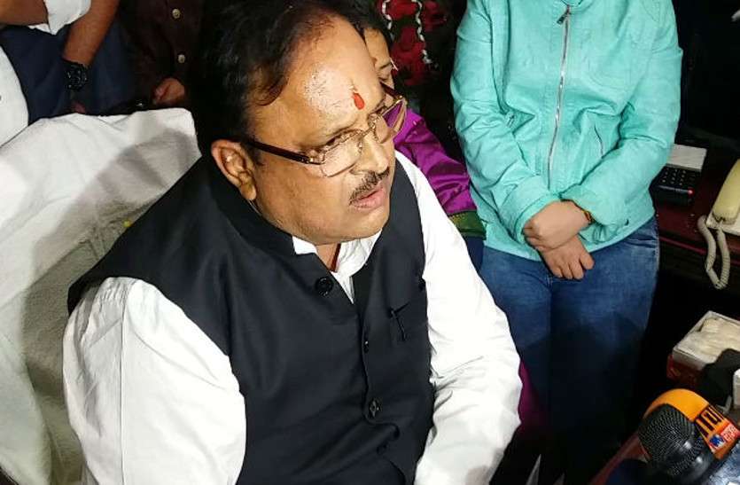 Medical Minister and Residents meeting Most of demands doctors agree चिकित्सा मंत्री की रेजीडेंट्स के साथ बैठक, सुरक्षा व्यवस्था समेत डॉक्टर्स की अधिकांश मांगो पर बनी सहमति