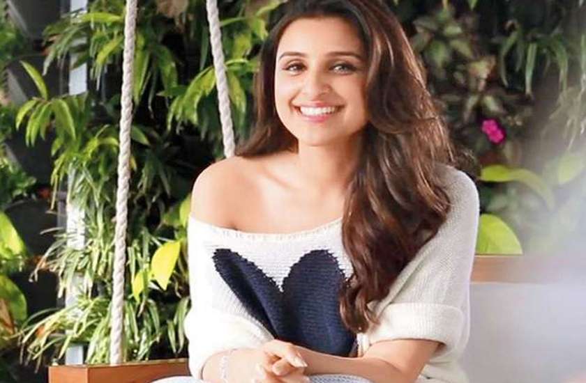 परिणीति ने सबके सामने की सानिया मिर्जा की तारीफ, कहा- आप इस फरेबी दुनिया में एक सच्ची इंसान हैं