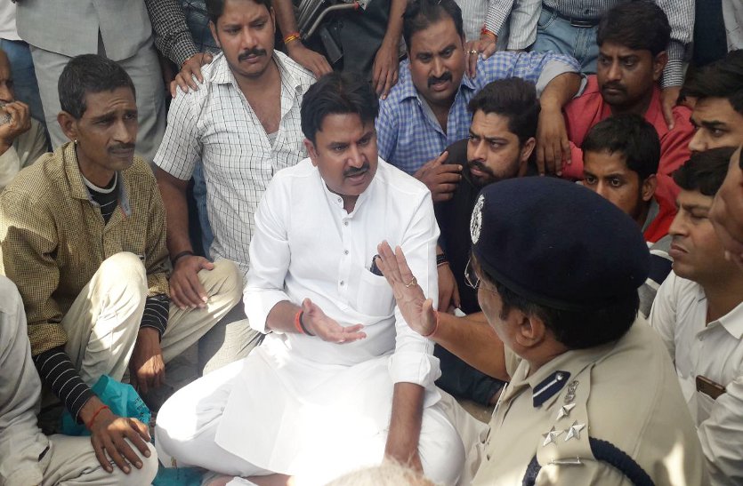 bhind injured man died during treatment in gwalior