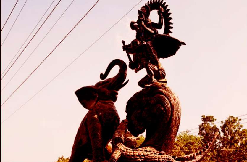 baba_harihar_nath_mandir1.jpg यहां हुआ था विष्णु भक्त गज और ग्राह में भयंकर युद्ध, लगता है दुनिया का सबसे बड़ा मेला