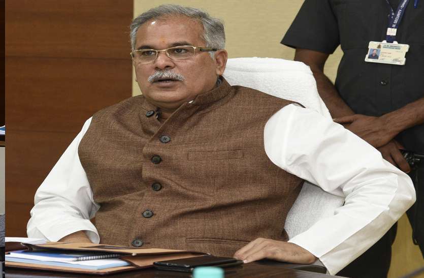 कांग्रेस सरकार के वादा खिलाफी को लेकर किया धरना प्रदर्शन, राज्यपाल के नाम सौंपा ज्ञापन कांग्रेस सरकार के वादा खिलाफी को लेकर किया धरना प्रदर्शन, राज्यपाल के नाम सौंपा ज्ञापन