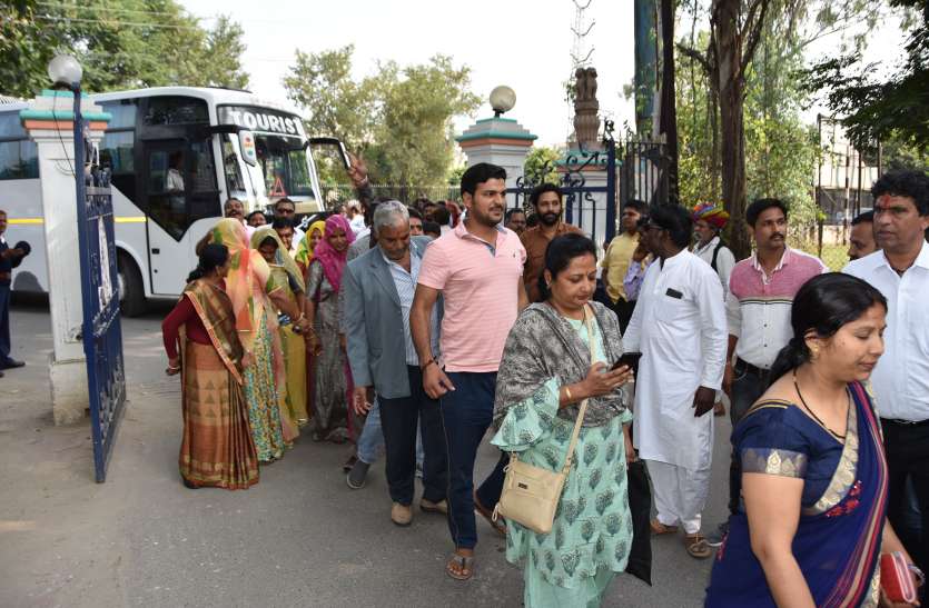 43 councilors took big step against chairman in Bhilwara, difficulties भीलवाड़ा में सभापति के खिलाफ 43 पार्षदों ने उठा लिया बड़ा कदम, बढ़ गई मुश्किलें