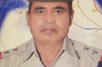 Teacher and retired SI died in road accident सड़क हादसे में शिक्षक और रिटायर एसआई की मौत