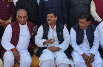 Shivpal Yadav gave a big statement on alliance with SP 2022 के चुनाव को लेकर सपा से गठबंधन पर शिवपाल यादव ने दिया बड़ा बयान, देखें वीडियो