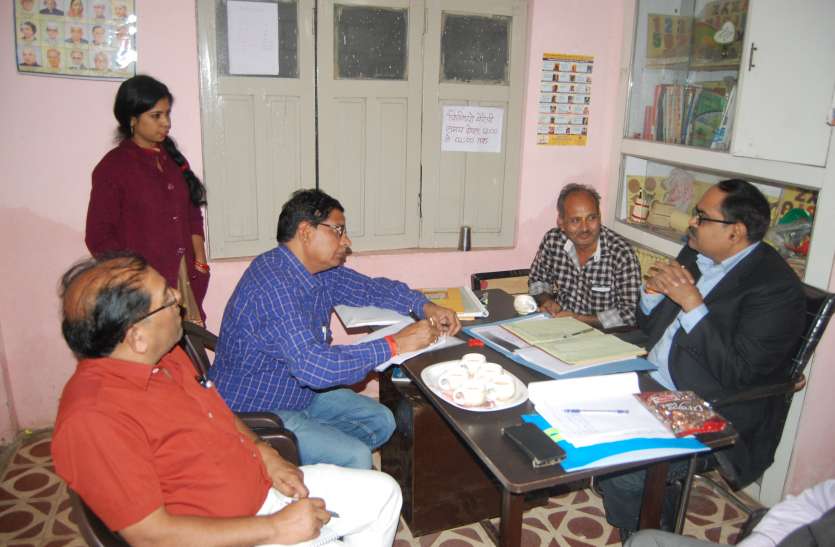 निरीक्षण MP में यहां समिति में अपनों को ही भर लिया, अनुदान मिला लेकिन ऑडिट नहीं कराया