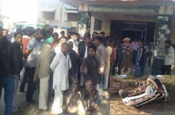 Four wheeler accident in hanumangarh : 2 killed in road accident तेज गति में लापररवाही से वाहन चला रहा था ड्राइवर, मना करने पर भी नहीं माना, हुआ दर्दनाक हादसा 2 की मौत, 7 घायल