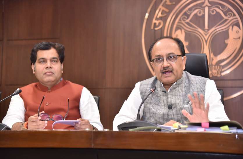 मुख्यमंत्री योगी आदित्यनाथ की कैबिनेट बैठक में दस बिंदुओं को मिली मंजूरी योगी कैबिनेट में इन 10 प्रस्तावों पर लगी मुहर, जानें- UP Cabinet Decisions