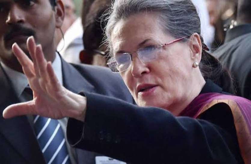 sonia Gandhi शिवसेना के साथ गठबंधन पर सोनिया चाहती है इस बात की 'गारंटी', शरद पवार पर बड़ी जिम्मेदारी
