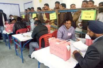 Know who, where and how many votes won in Hanumangarh हनुमानगढ़ में जानिए कौन, कहां से कितने वोटों से जीता